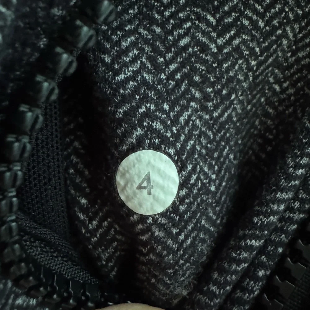 Lululemon Define jacket - Picture 6 of 7